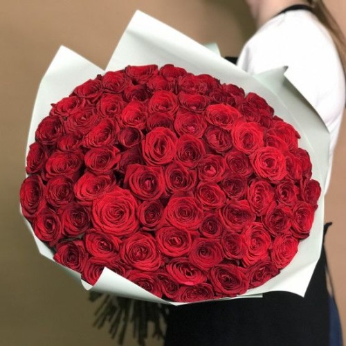 Купить на заказ Букет из 75 красных роз с доставкой в Костанае