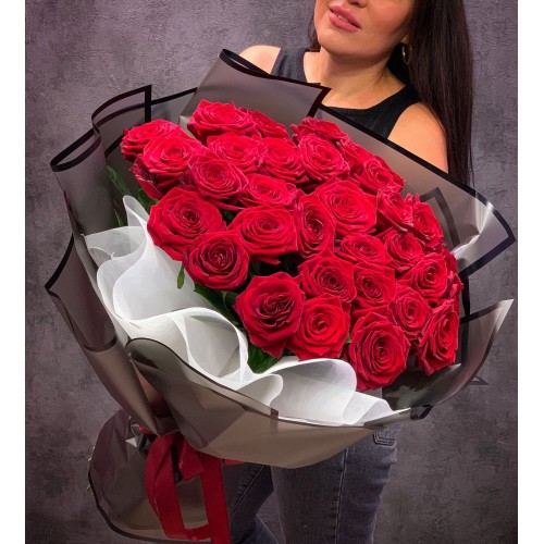 Купить на заказ Букет из 35 красных роз с доставкой в Костанае
