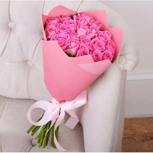 Купить на заказ Букет из 21 розовой розы с доставкой в Костанае